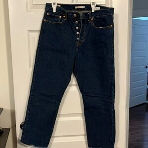 Levi’s Wedgie Straight Jeans in size 31